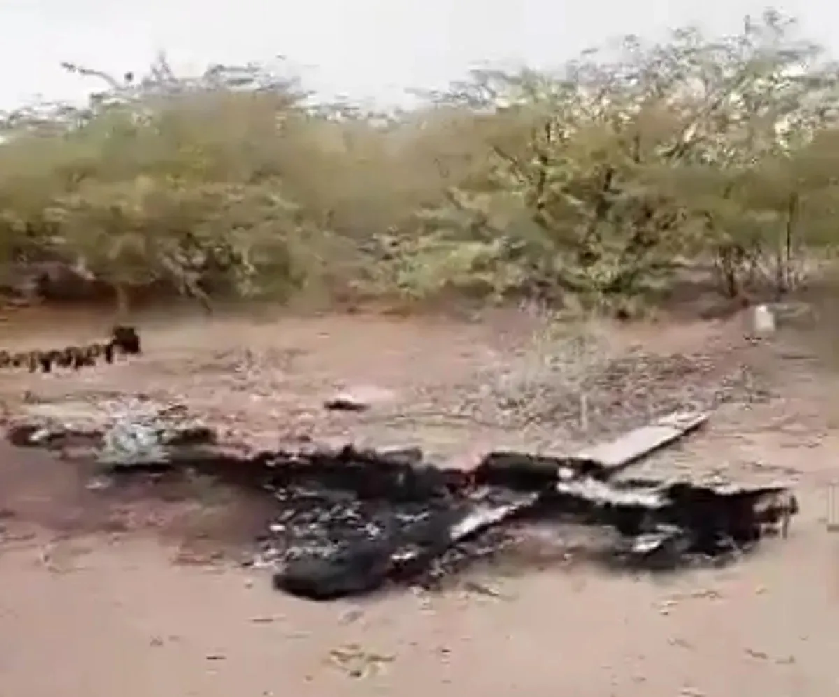 قصف حوثي جديد بالصواريخ والمسيّرات يستهدف مدينة المخا غربي تعز